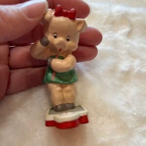Enesco Pig Tales‎ Weightin For Santa Ornament First in Series 1991 Resin